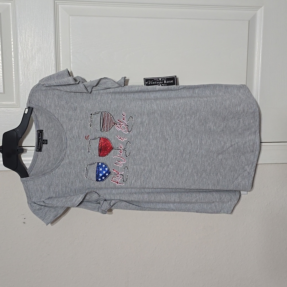 NWT Vintage Rose patriotic womens t shirt size M